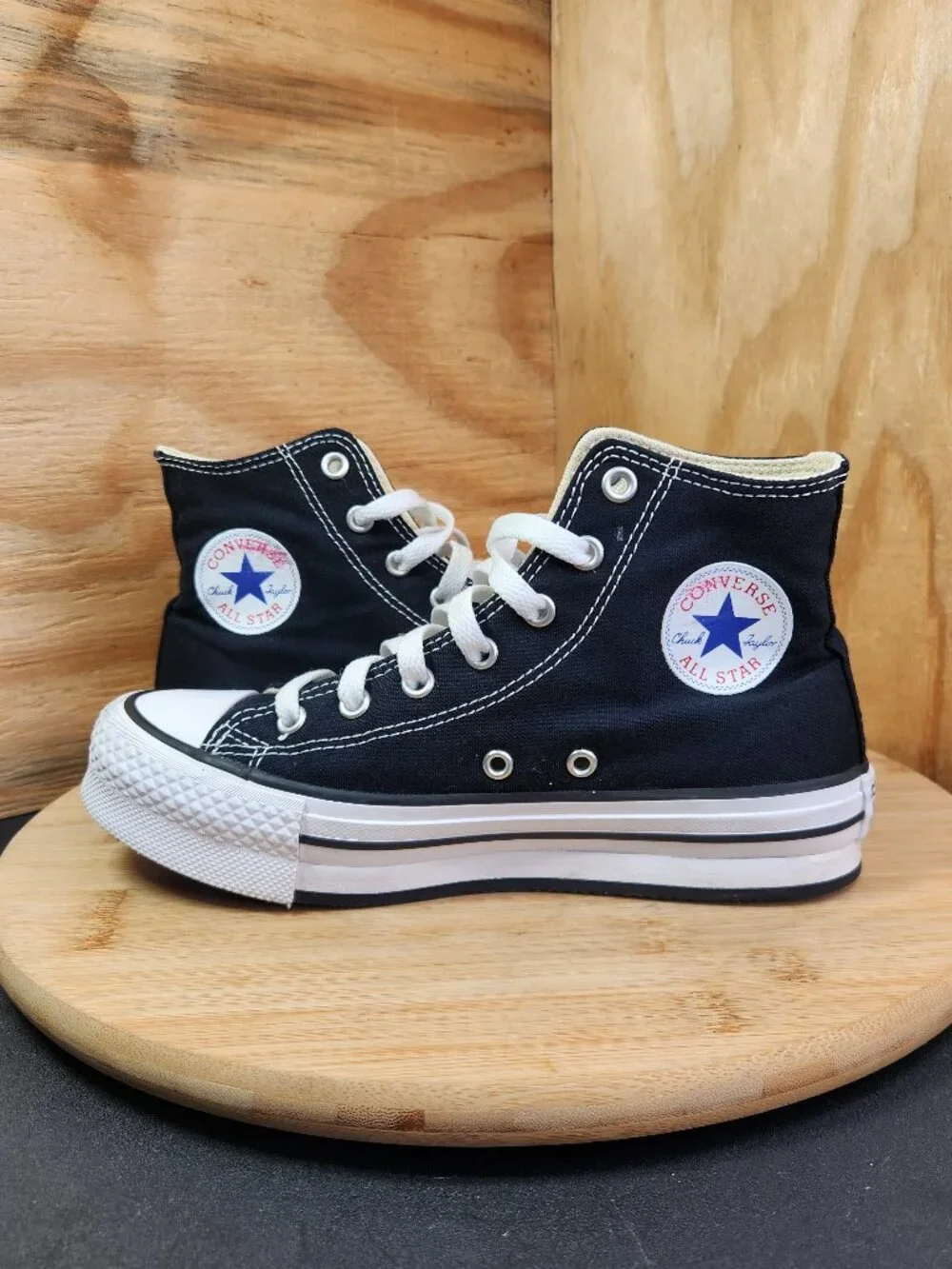Converse Chuck Taylor All Star Lift Platform Canvas Sneakers Girls Kids Size 3.5